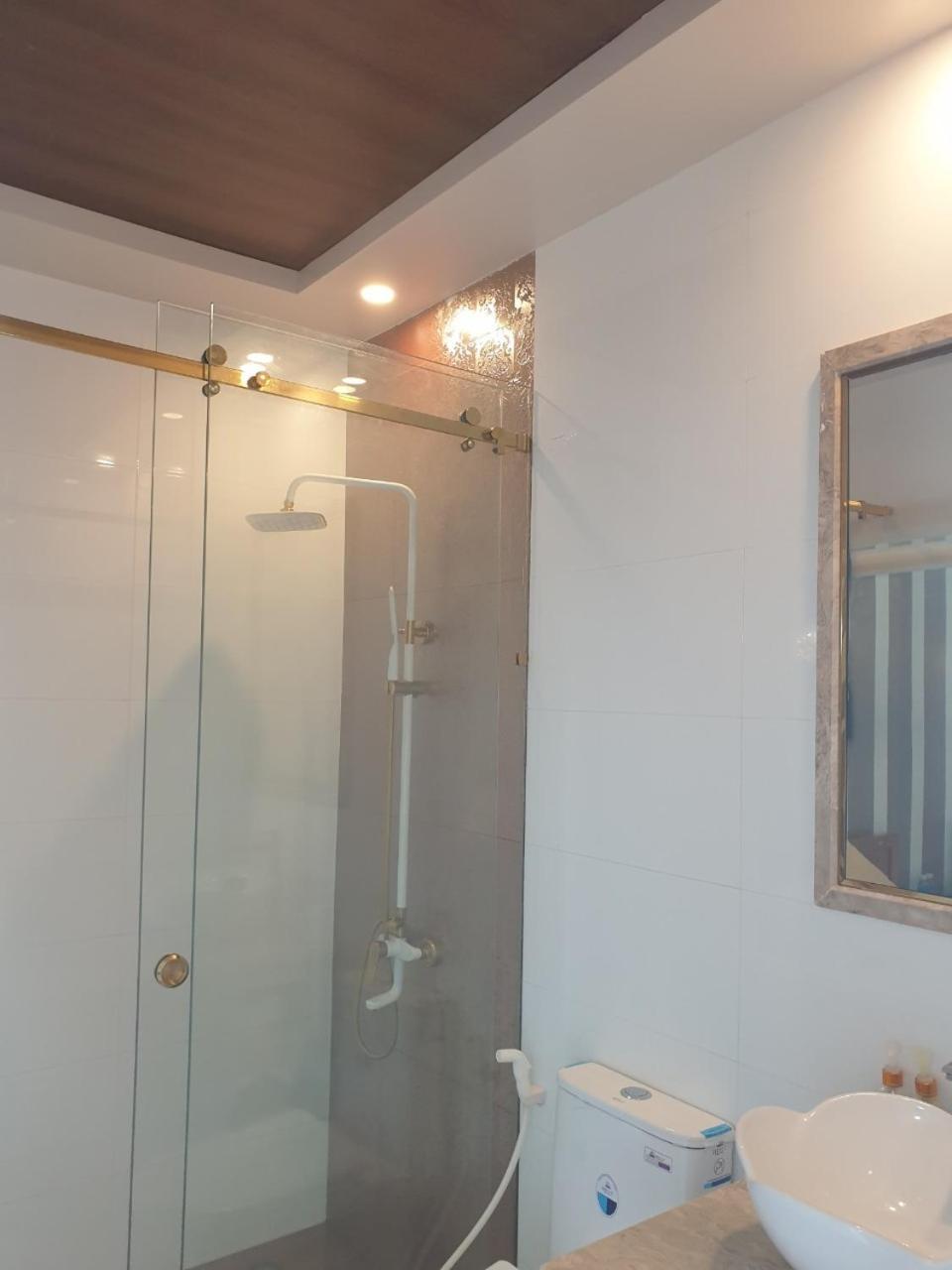Khach San Quoc Te Hotel Ca Mau Exterior photo