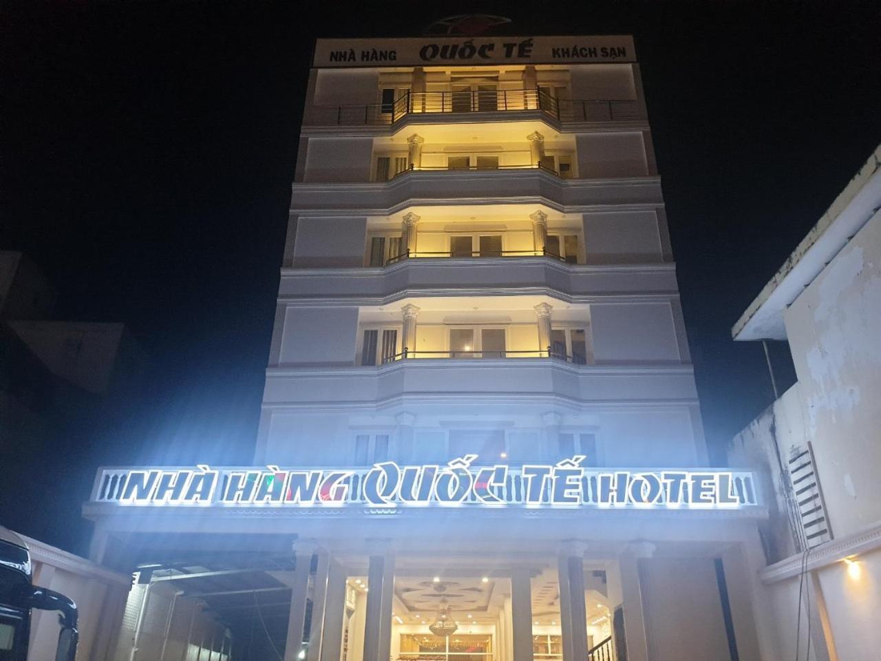 Khach San Quoc Te Hotel Ca Mau Exterior photo